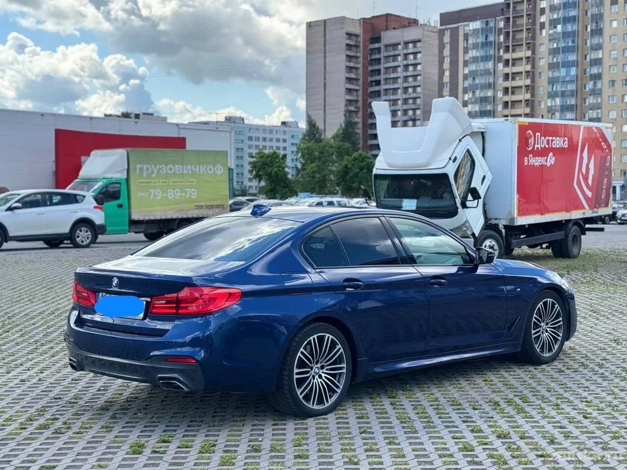 BMW 530i xDrive, 2018 — фото 3
